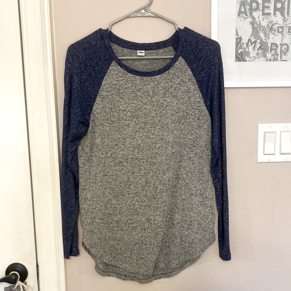 Old Navy Sweater
